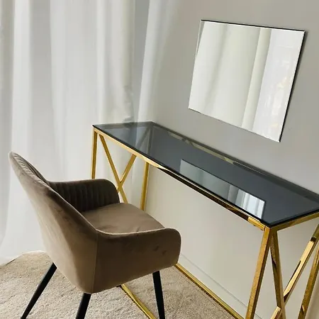 Pelen Slonca - Pinea Apartment