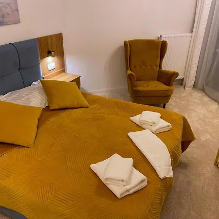 Pelen Slonca - Pinea * بوبيروفو