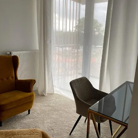 Apartment Pelen Slonca - Pinea