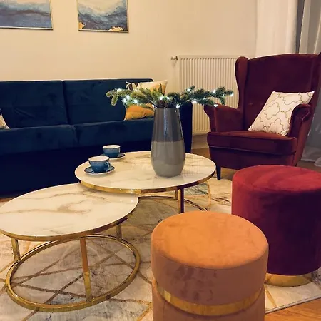 Pelen Slonca - Pinea Apartment *