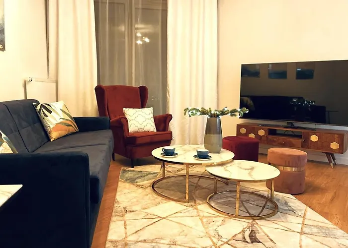 Pelen Slonca - Pinea * Pobierowo