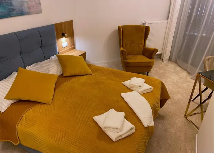 Pelen Slonca - Pinea * Pobierowo